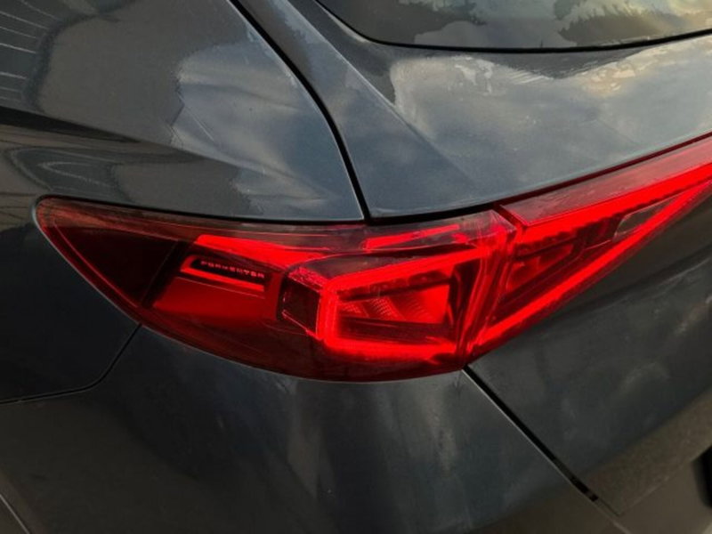 Cupra Formentor usata a Bologna (8)