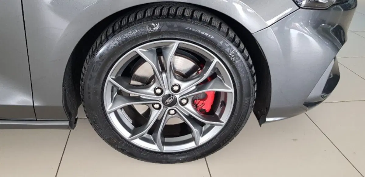 Ford Focus Station Wagon usata a Pordenone (9)