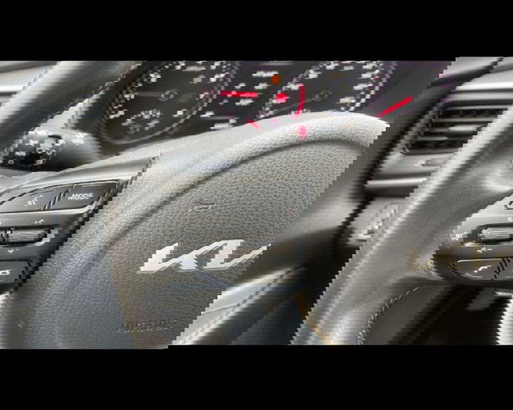 Kia Stonic usata a Bologna (16)