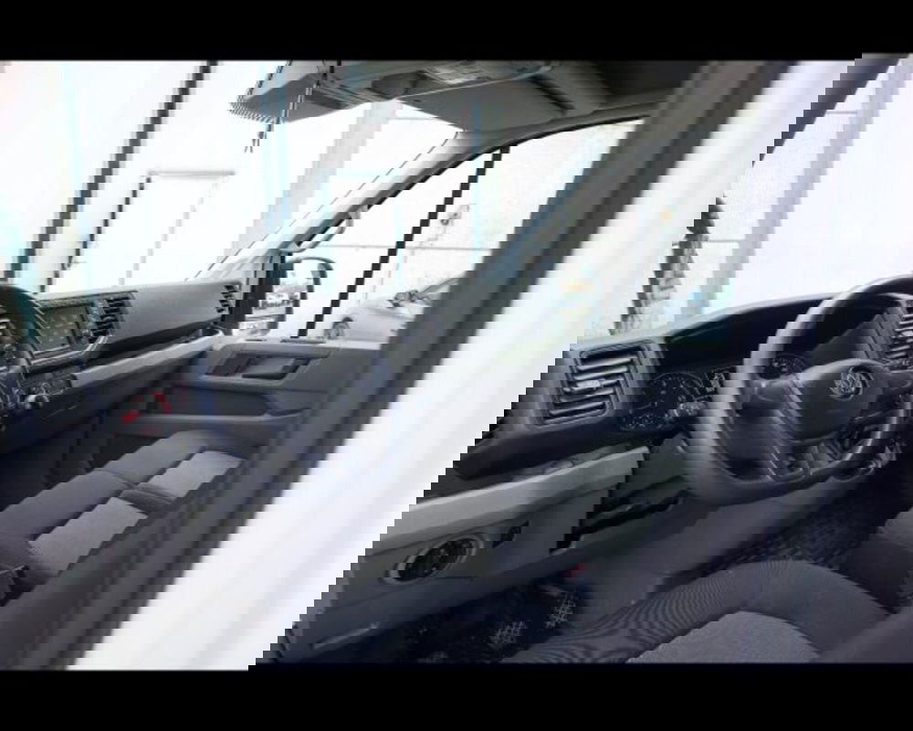 Volkswagen Veicoli Commerciali Crafter Furgone usata a Bologna (10)