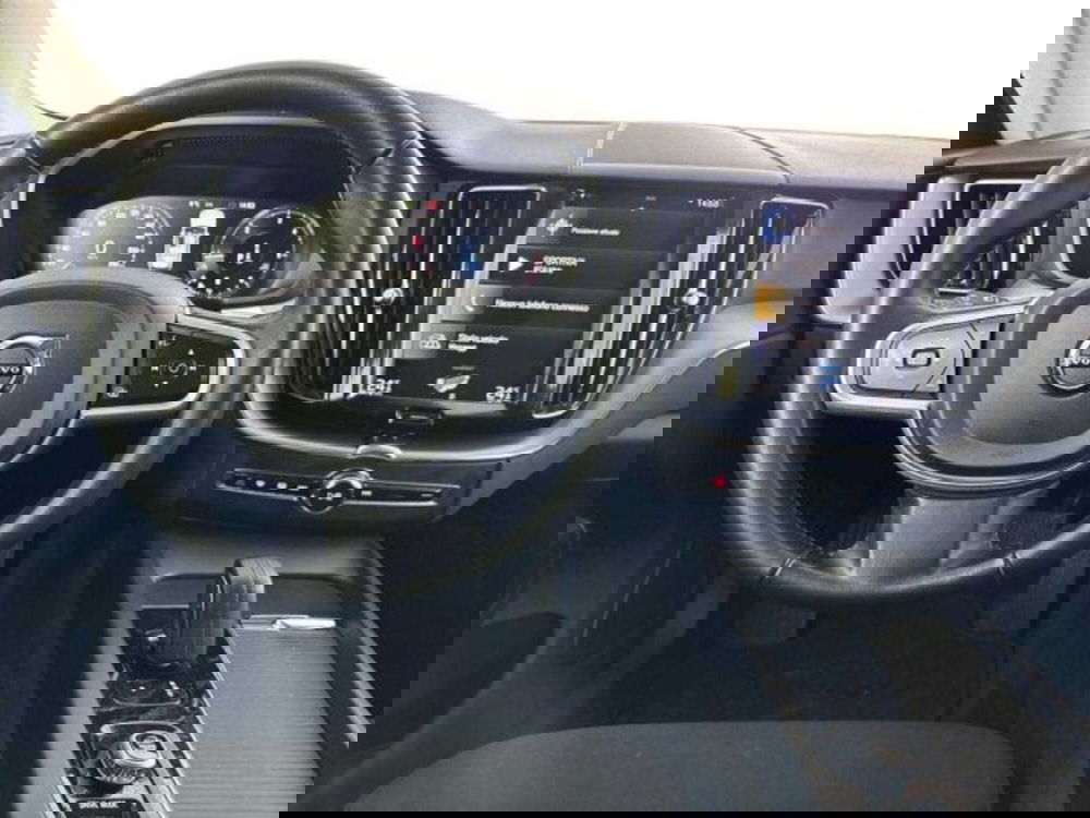 Volvo XC60 usata a Bologna (10)