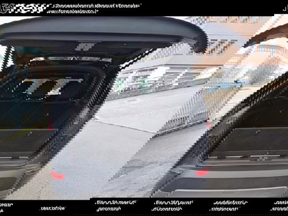 Land Rover Discovery Sport usata a Modena (12)