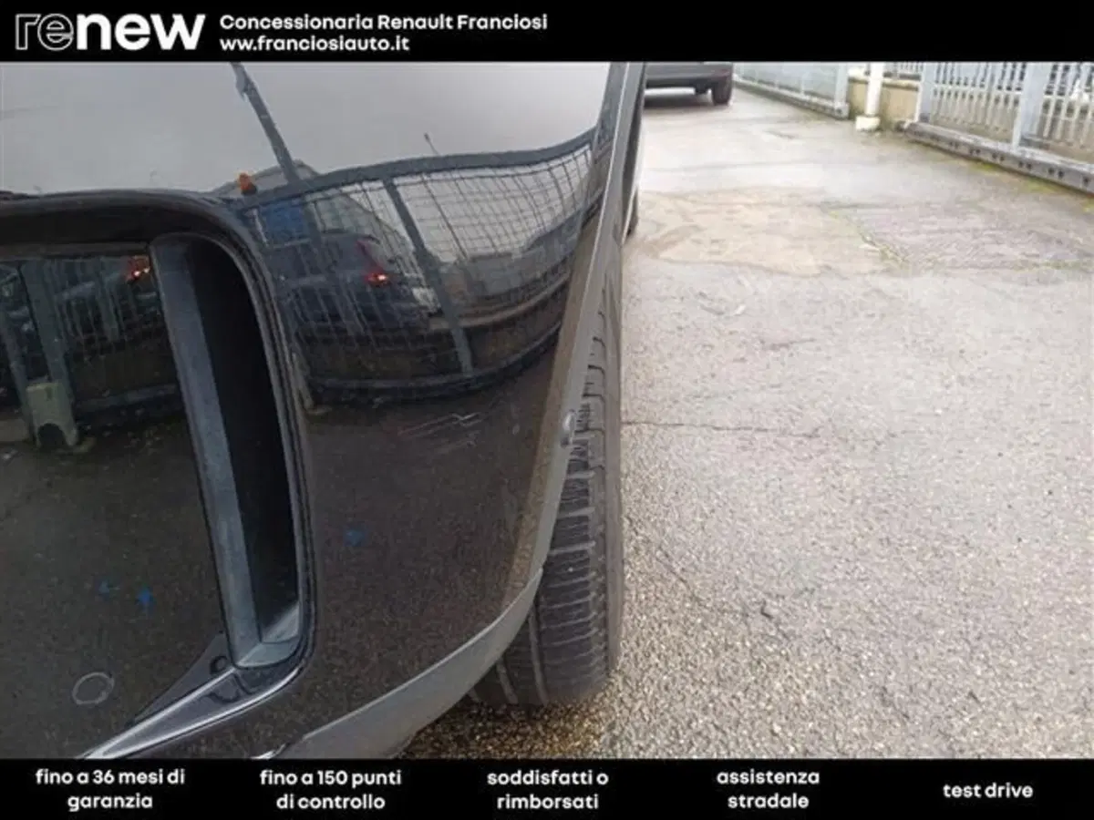 Land Rover Discovery Sport usata a Modena (17)