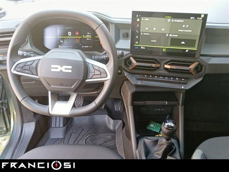 Dacia Duster usata a Modena (7)