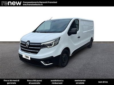 Renault Trafic Furgone van T30 2.0 blue dci 150cv L2H1 eag9 del 2024 usata a Mirandola