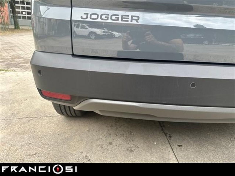 Dacia Jogger nuova a Modena (16)