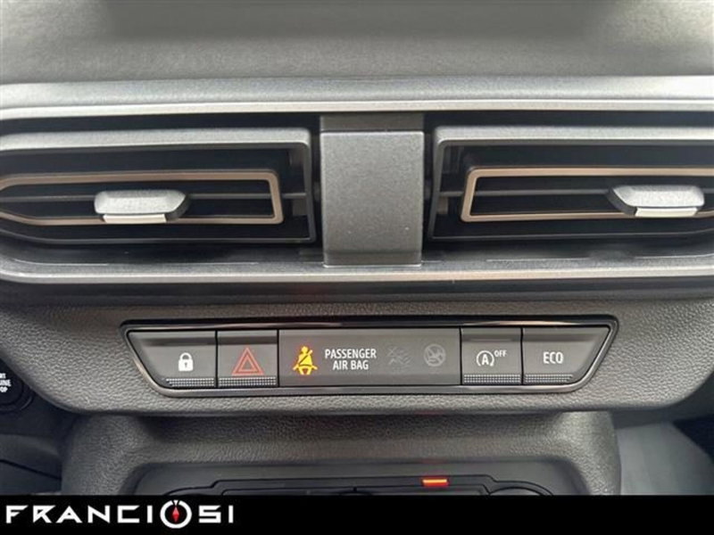Dacia Jogger nuova a Modena (18)