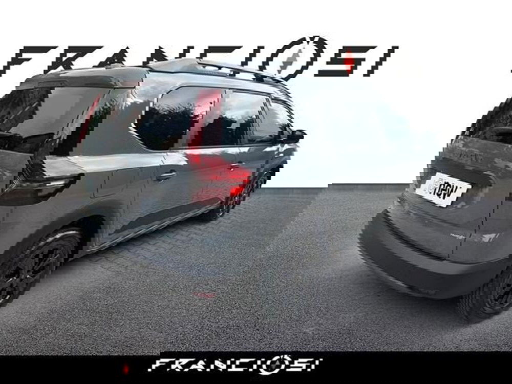 Dacia Jogger nuova a Modena (3)