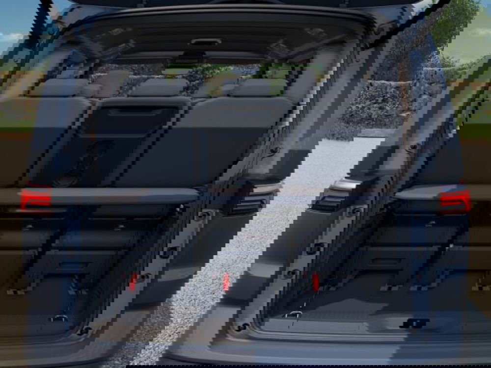 Volkswagen Multivan nuova a Vicenza (16)