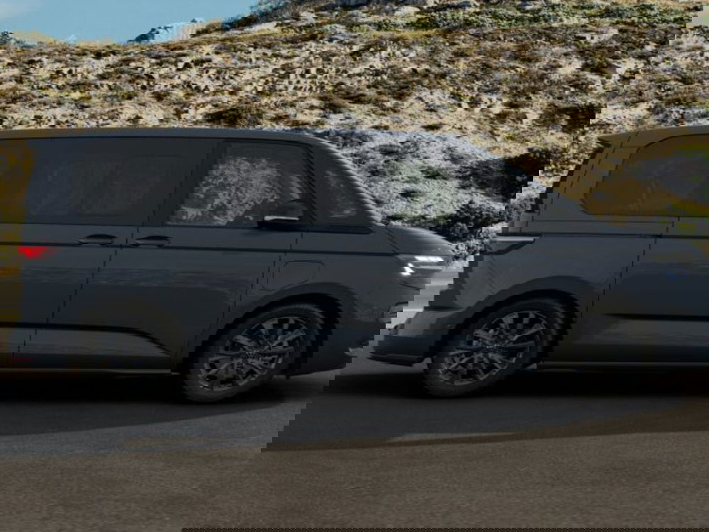 Volkswagen Multivan nuova a Vicenza (6)