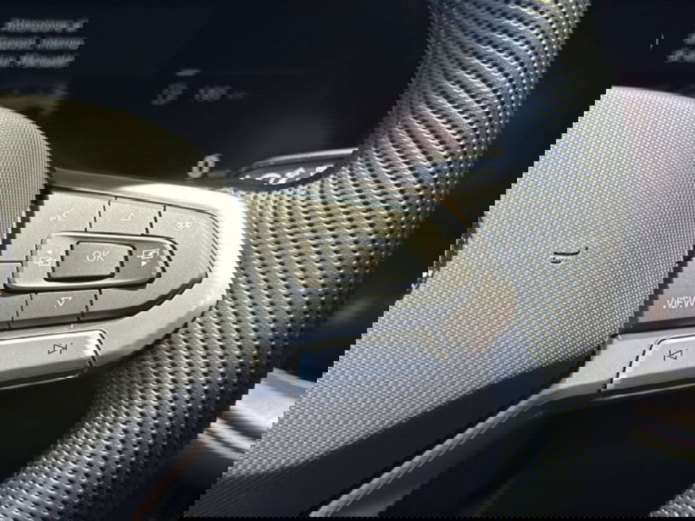 Volkswagen Touareg nuova a Vicenza (19)