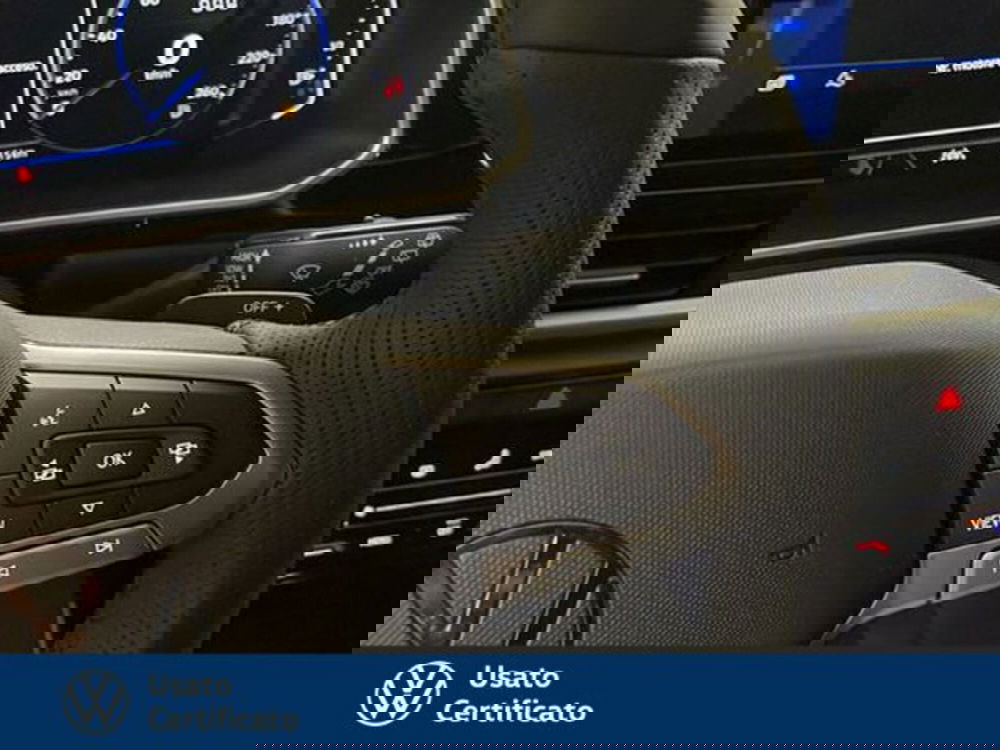 Volkswagen T-Roc nuova a Vicenza (17)