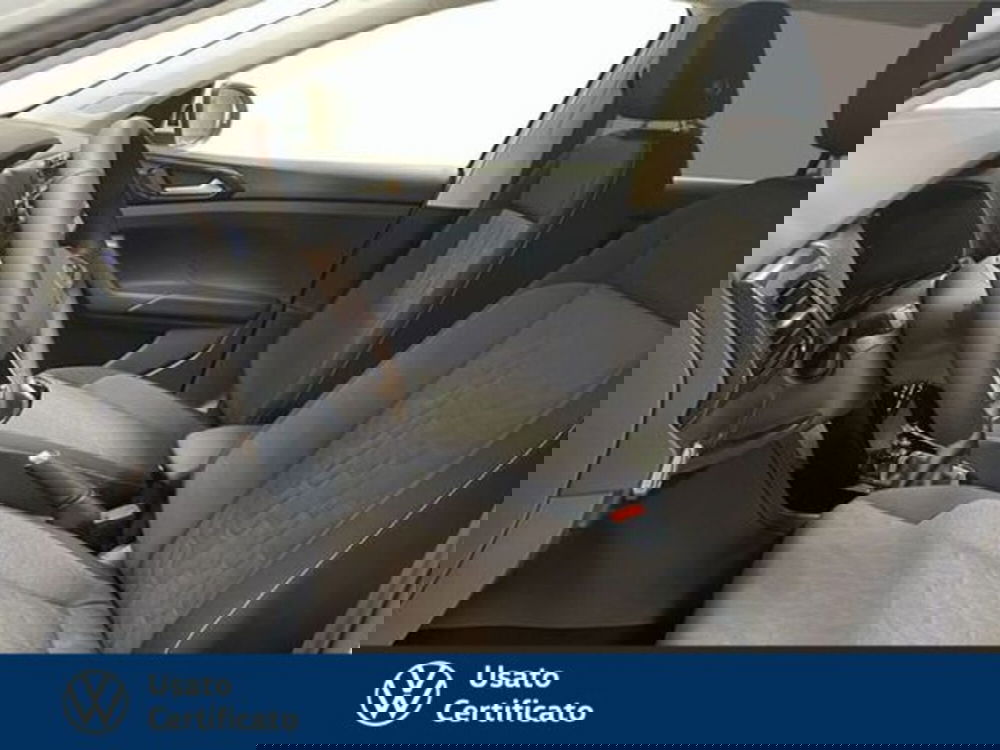 Volkswagen T-Cross nuova a Vicenza (13)