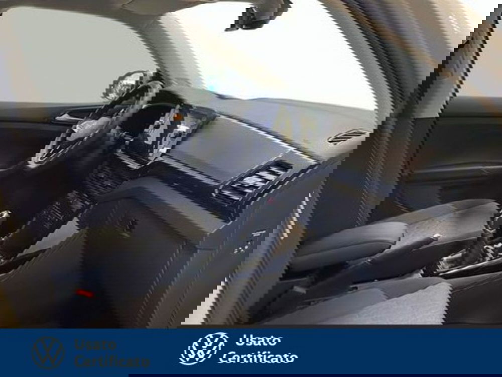 Volkswagen T-Cross nuova a Vicenza (6)