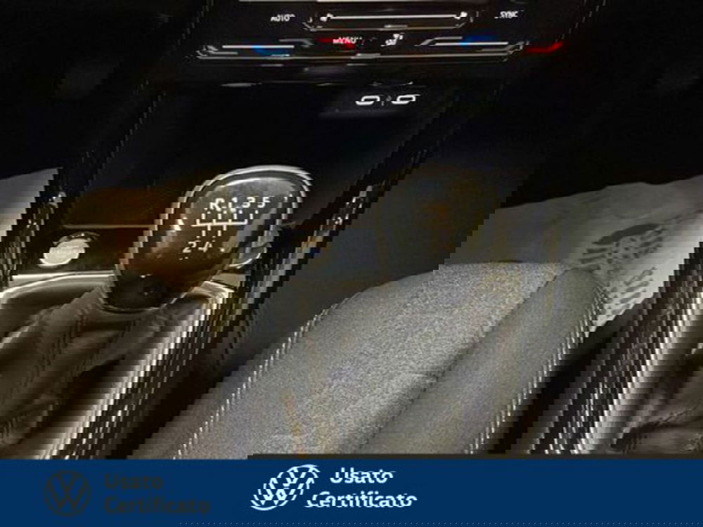 Volkswagen T-Cross nuova a Vicenza (11)