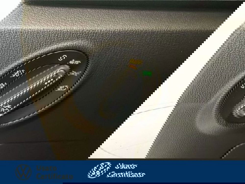 Volkswagen T-Roc usata a Vicenza (14)