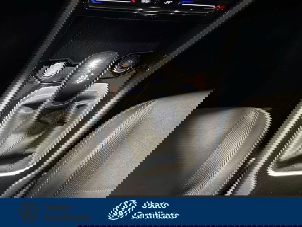 Volkswagen T-Roc usata a Vicenza (11)