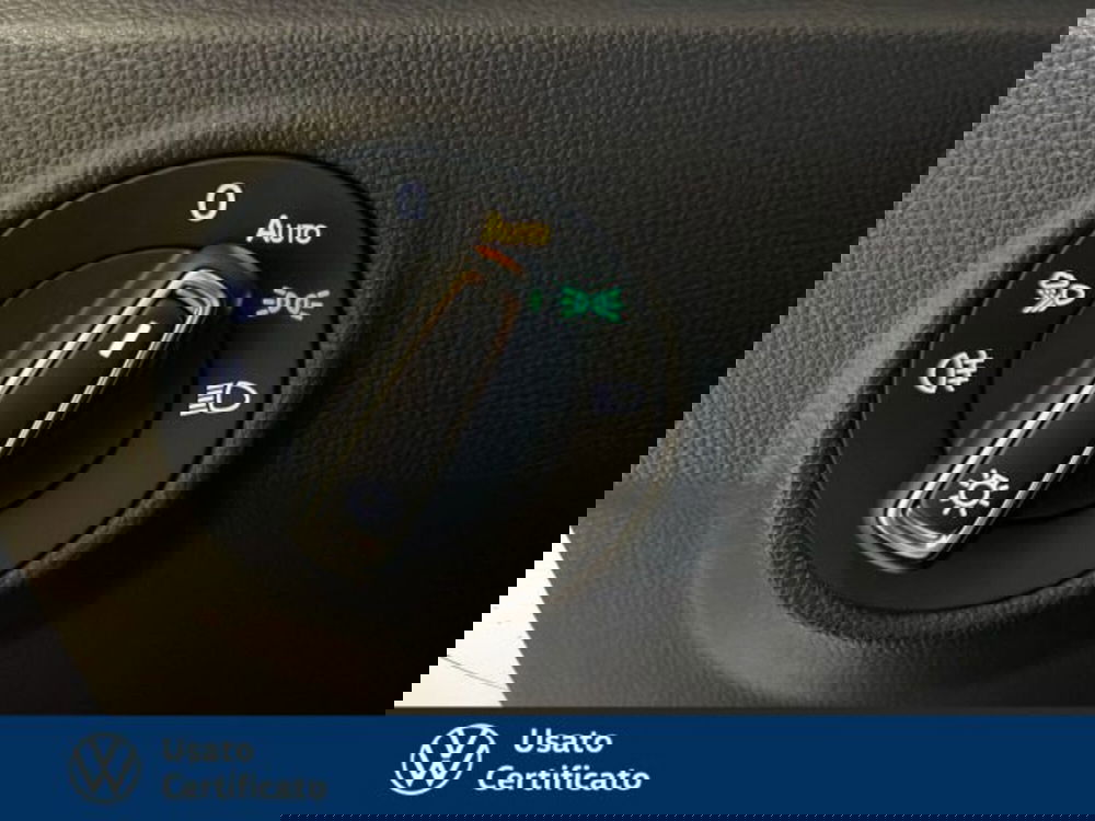 Volkswagen T-Roc usata a Vicenza (14)