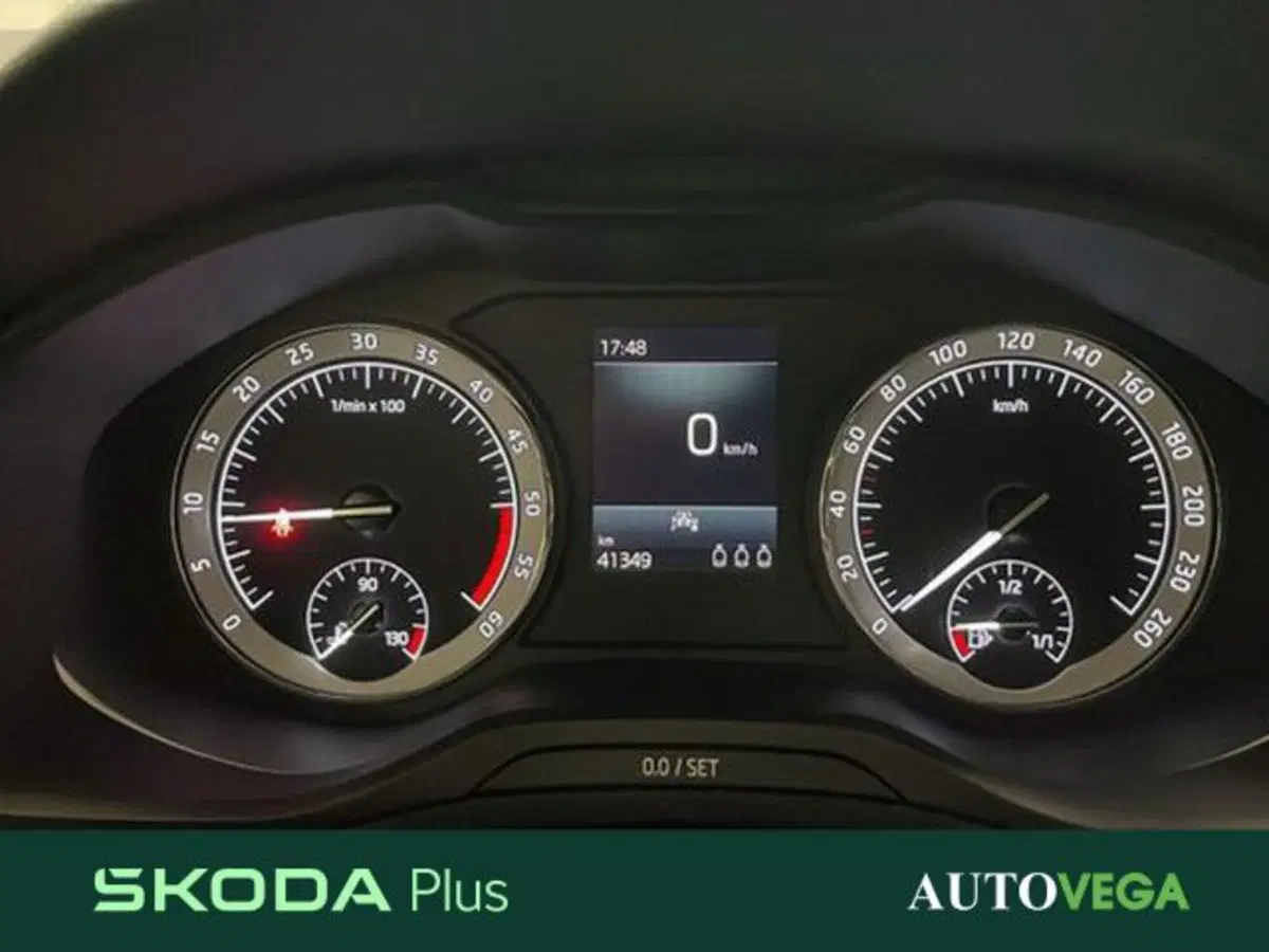 Skoda Karoq usata a Vicenza (15)
