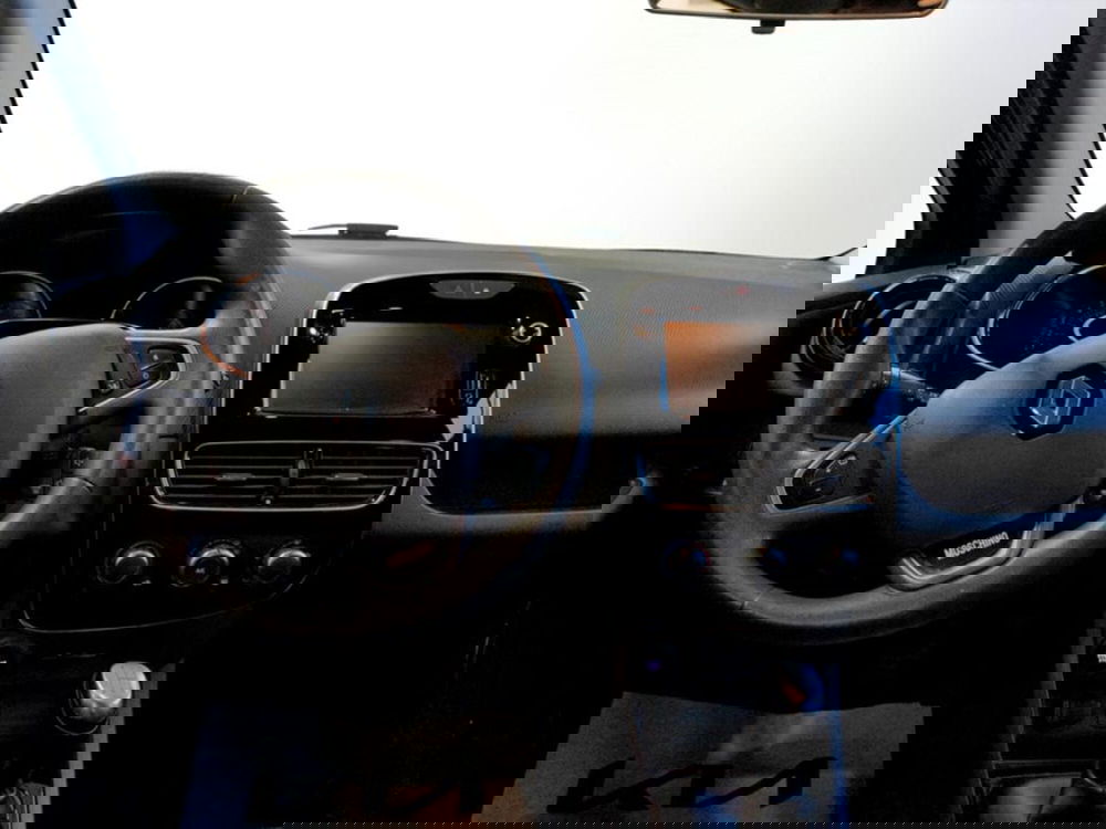 Renault Clio usata a Piacenza (9)