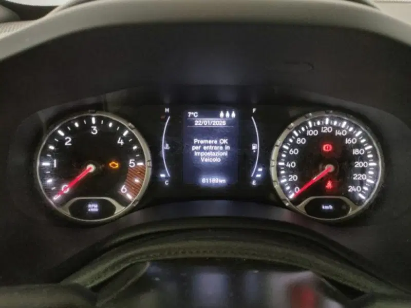 Jeep Renegade usata a Modena (12)