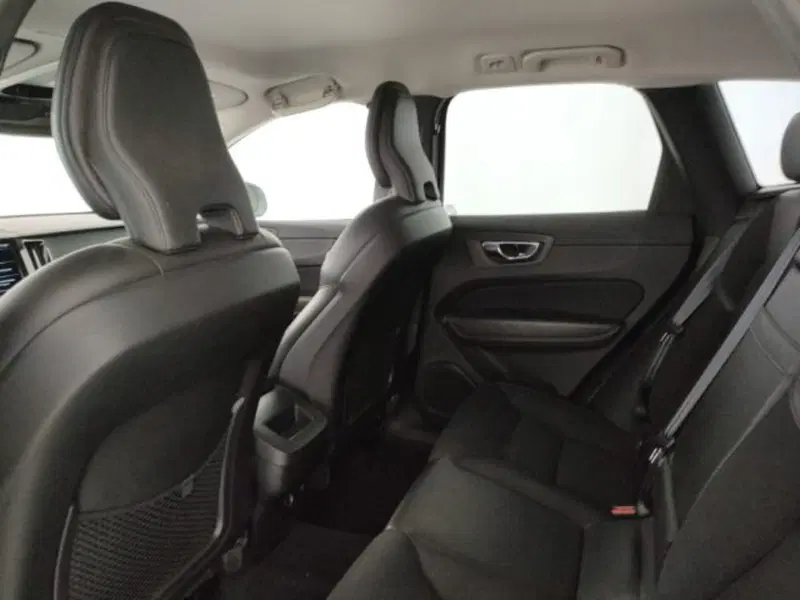 Volvo XC60 usata a Modena (11)