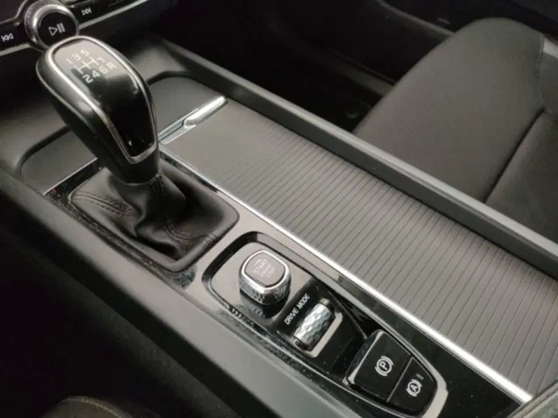 Volvo XC60 usata a Modena (14)