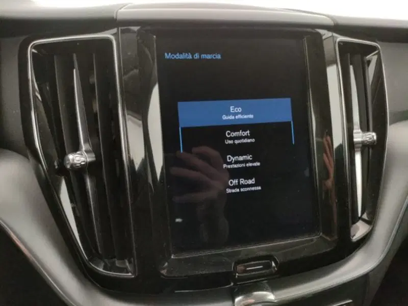 Volvo XC60 usata a Modena (19)
