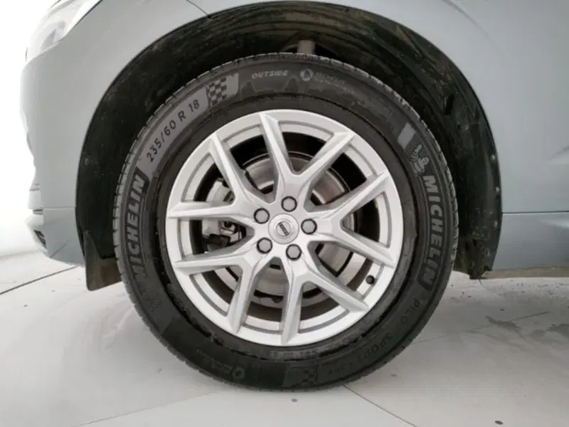 Volvo XC60 usata a Modena (9)