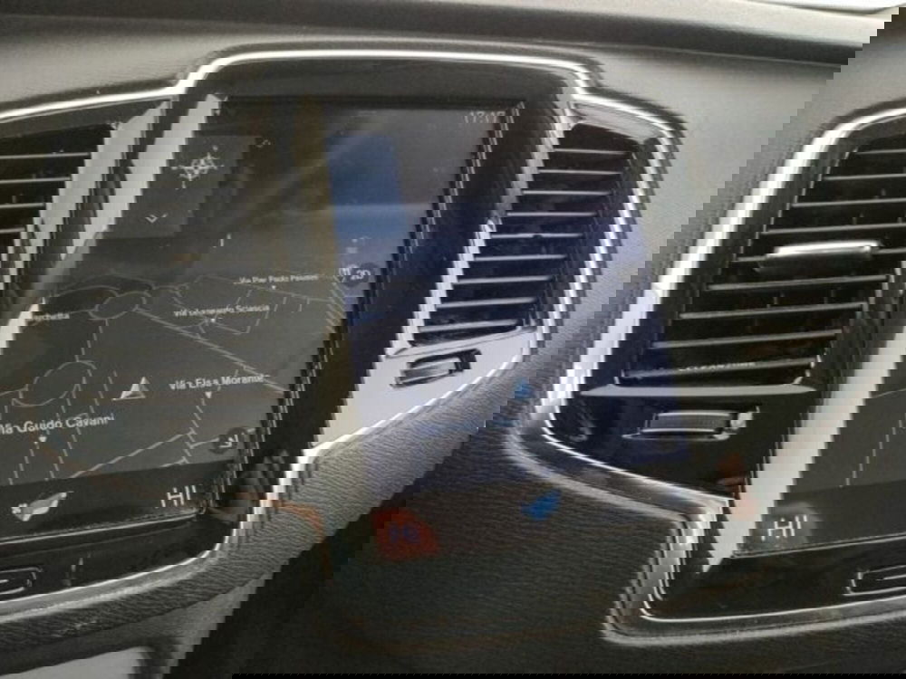 Volvo XC90 usata a Modena (18)