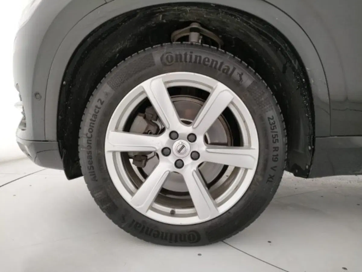 Volvo XC90 usata a Modena (8)