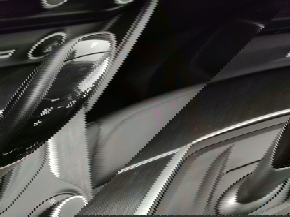 Alfa Romeo Stelvio usata a Modena (18)