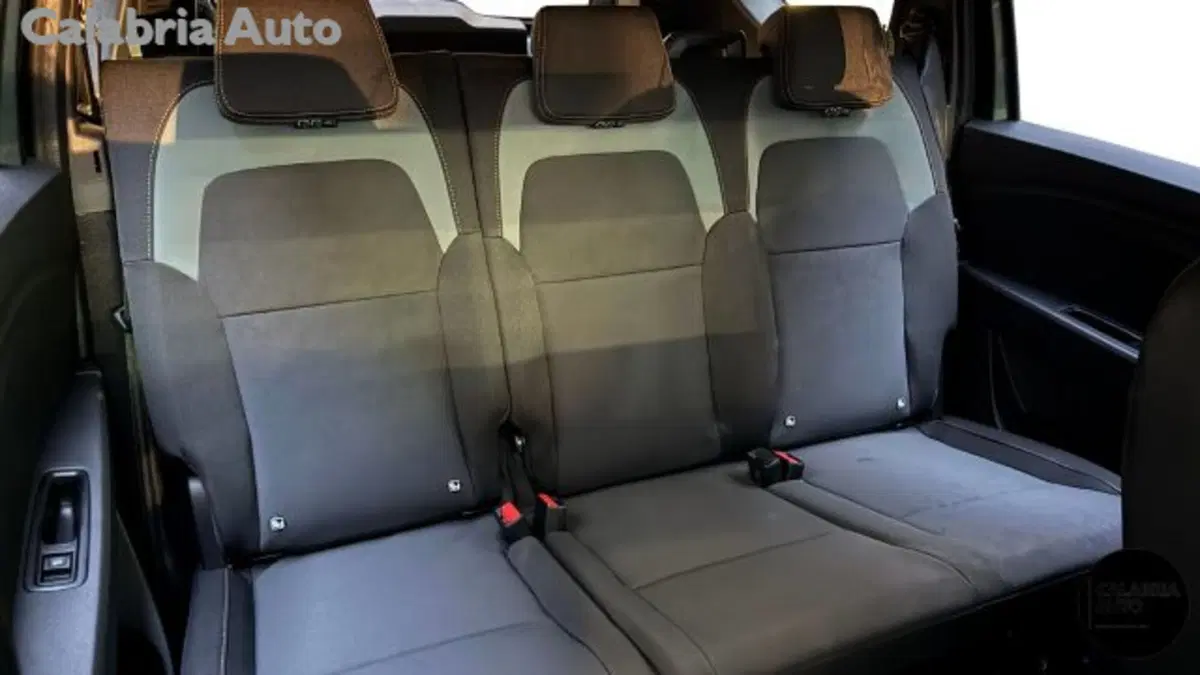 Dacia Jogger nuova a Reggio Calabria (13)