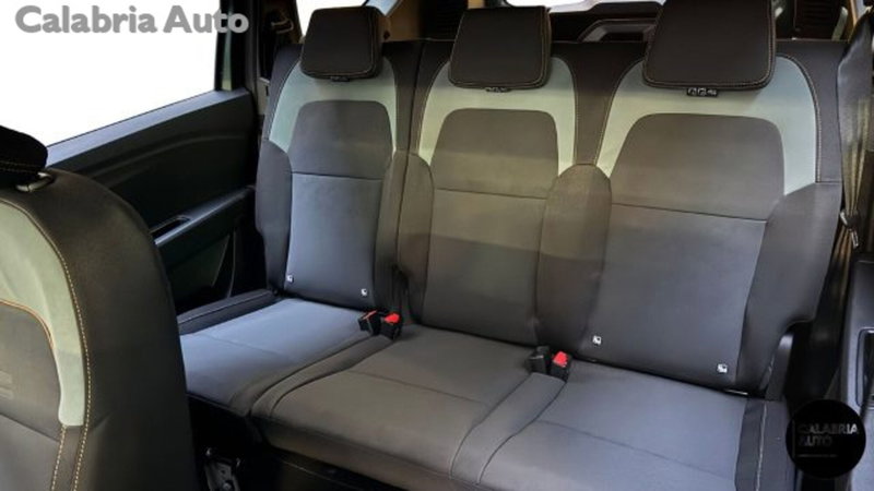 Dacia Jogger nuova a Reggio Calabria (14)