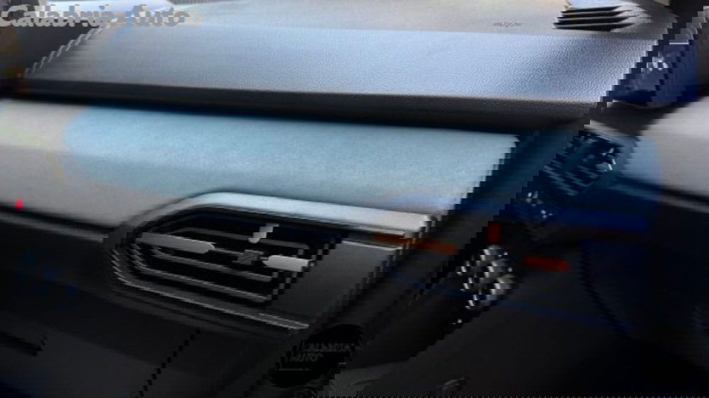 Dacia Jogger nuova a Reggio Calabria (18)