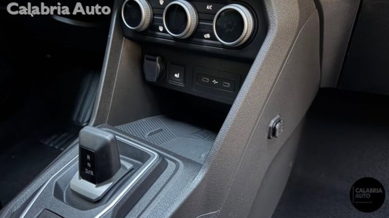 Dacia Jogger nuova a Reggio Calabria (19)