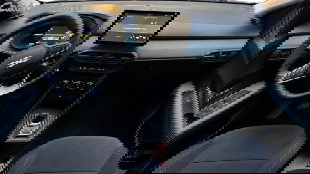 Dacia Jogger nuova a Reggio Calabria (7)