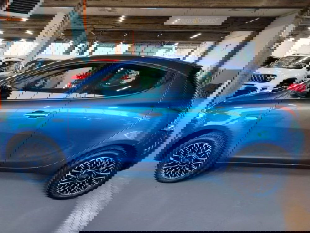 Lancia Ypsilon usata a Forlì-Cesena (18)