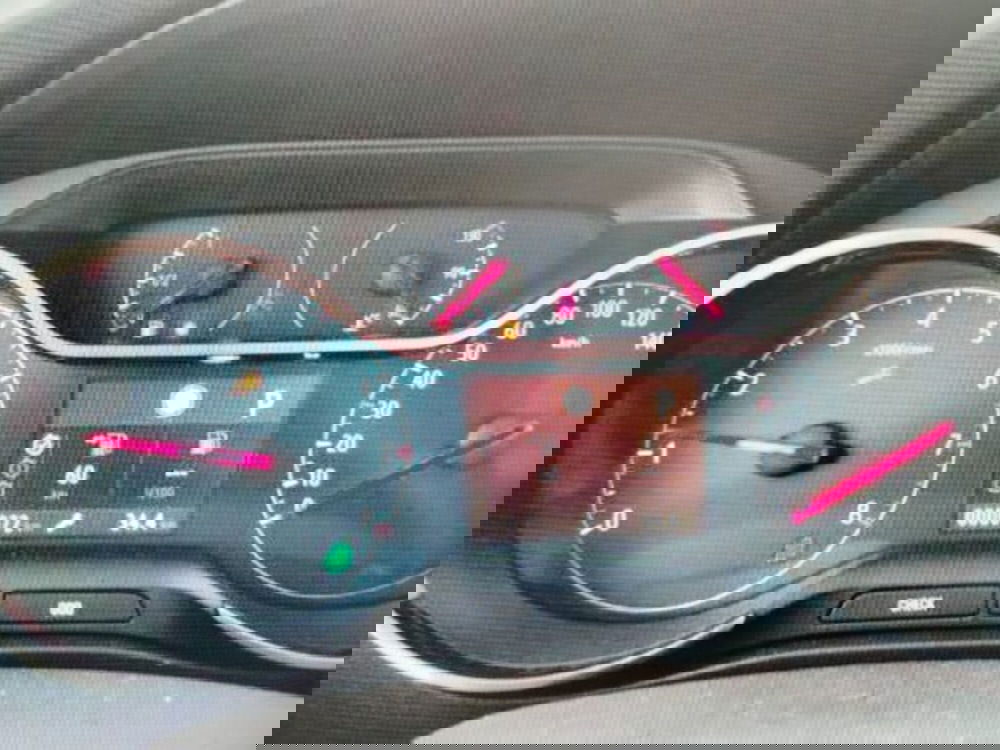 Opel Crossland nuova a Forlì-Cesena (7)