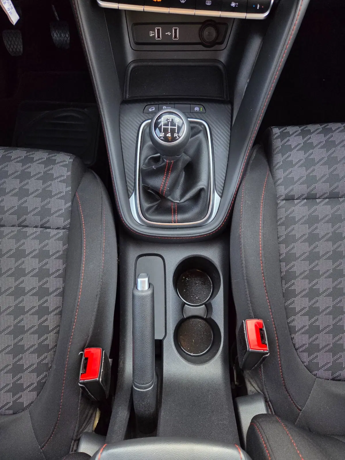 Mg ZS usata a Torino (18)