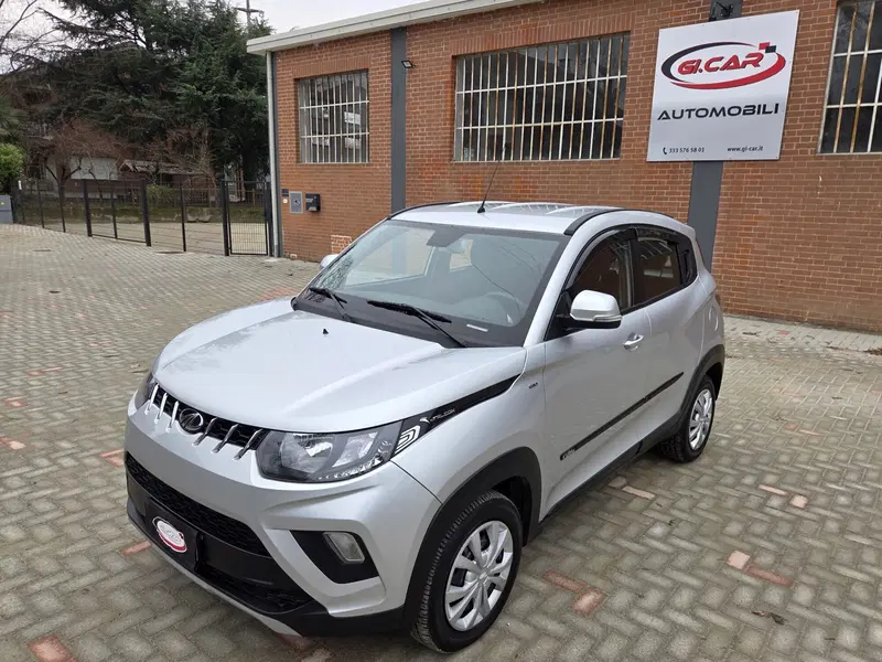 Mahindra KUV100 usata a Torino