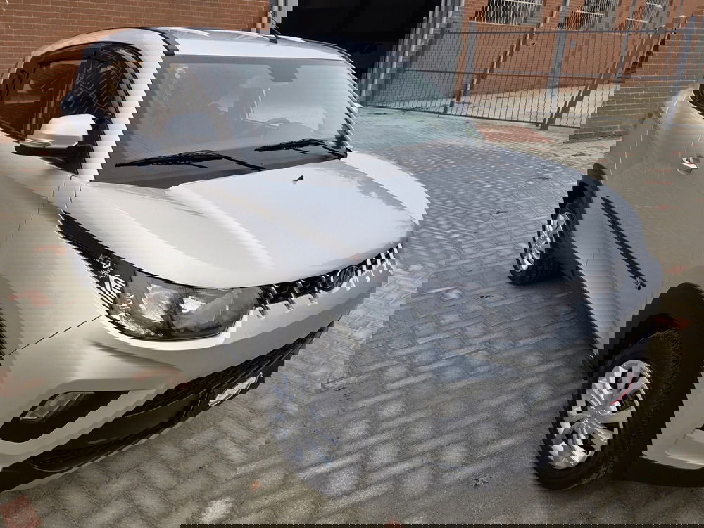 Mahindra KUV100 usata a Torino (2)