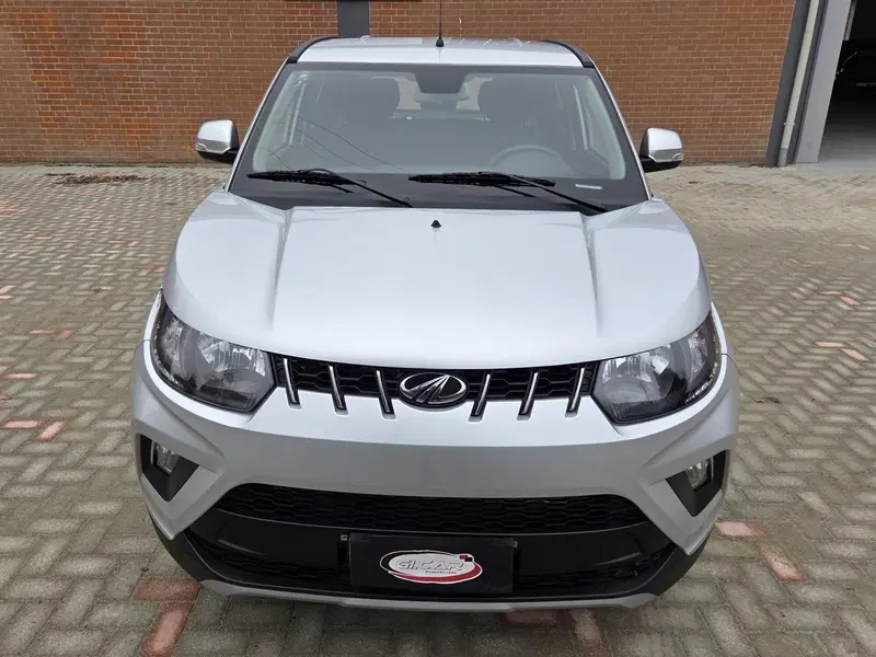 Mahindra KUV100 usata a Torino (5)