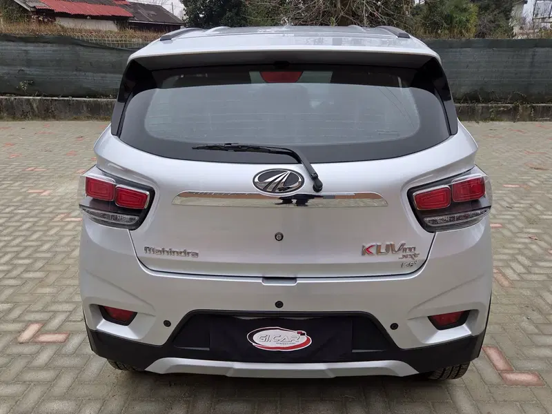 Mahindra KUV100 usata a Torino (6)