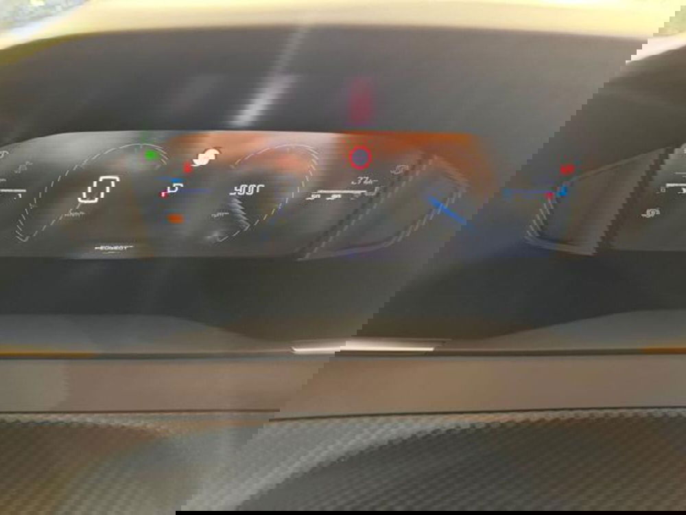 Peugeot 2008 nuova a Salerno (15)