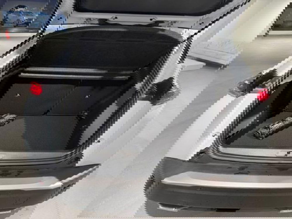 Peugeot 2008 nuova a Salerno (20)