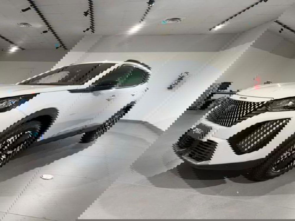 Peugeot 2008 nuova a Salerno (8)