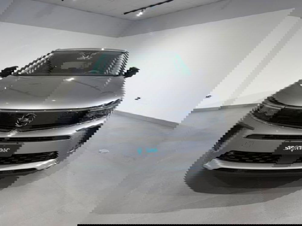 Opel Grandland nuova a Salerno