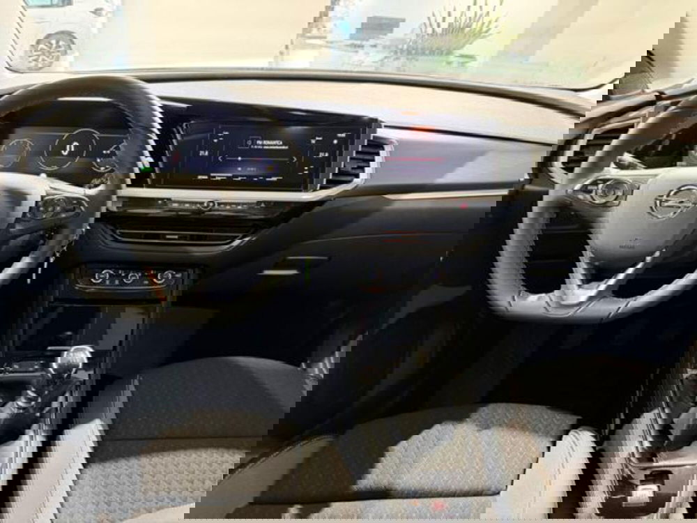 Opel Grandland nuova a Salerno (13)