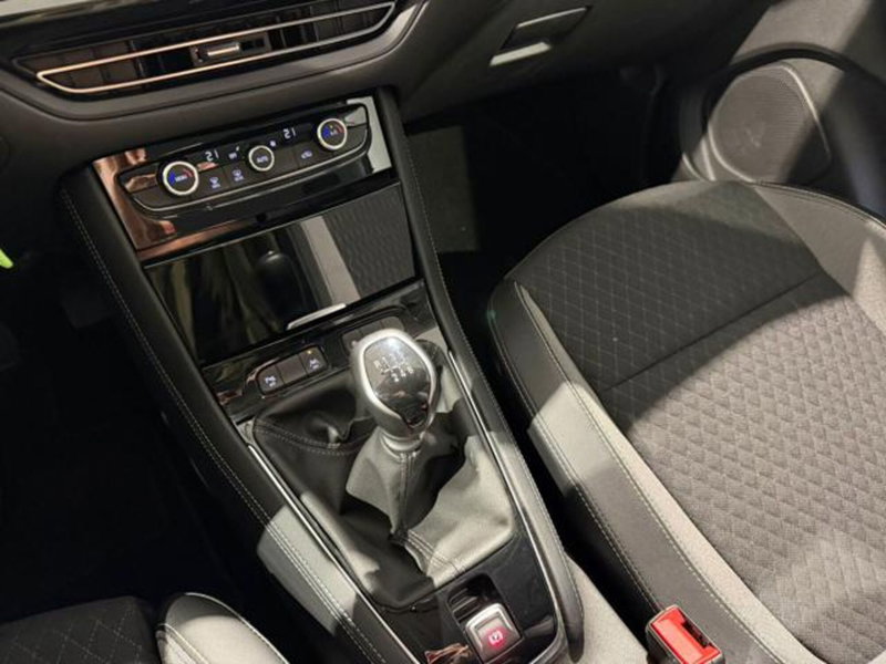 Opel Grandland nuova a Salerno (17)